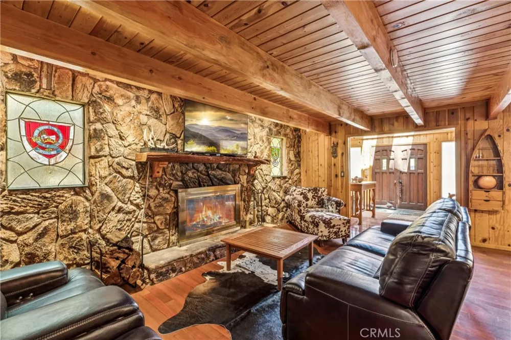 31345 Cedarwood Running Springs, CA 92382