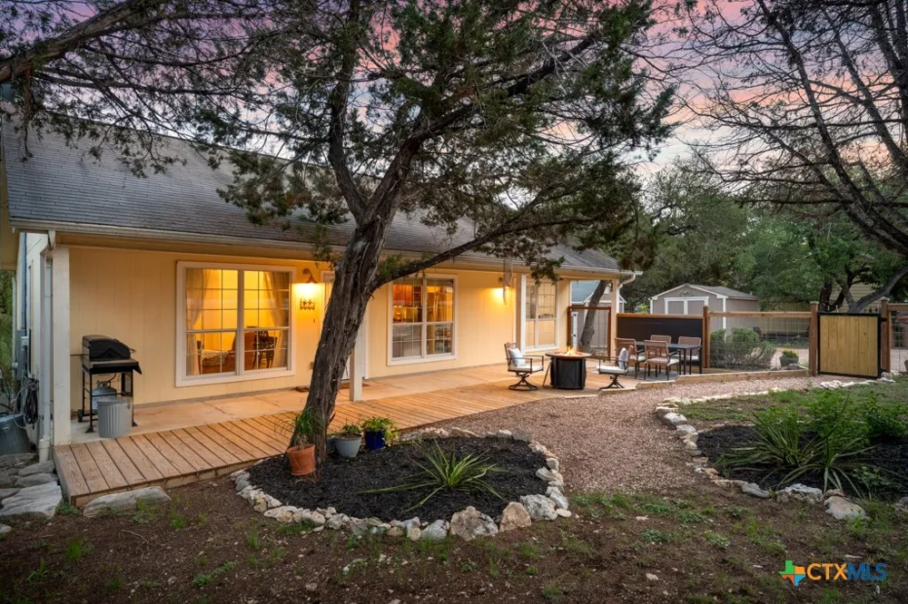 360 Morgan Court Fischer, TX 78623