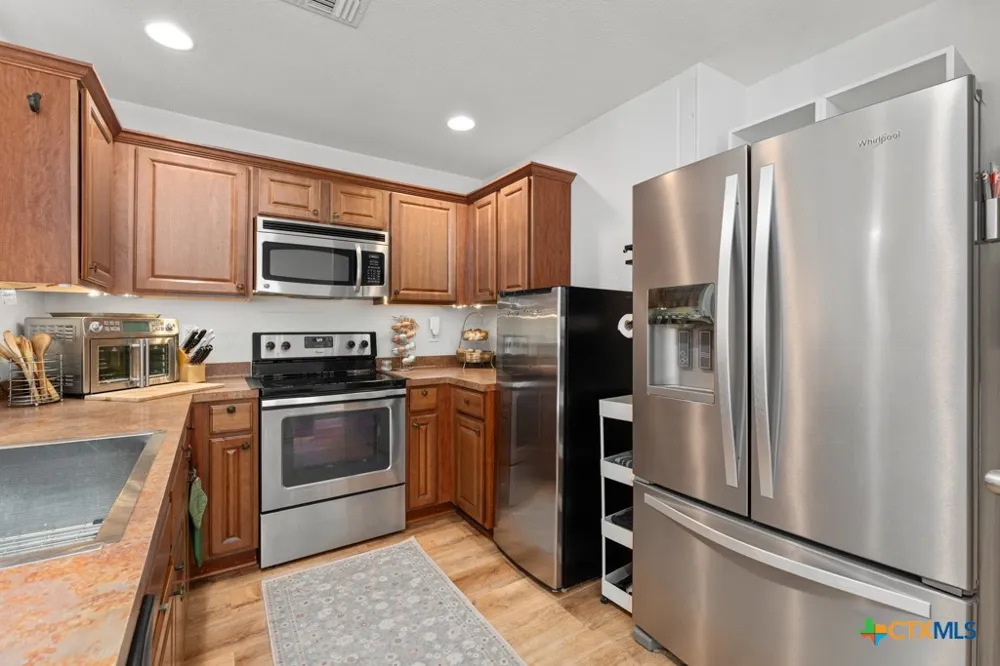 360 Morgan Court Fischer, TX 78623