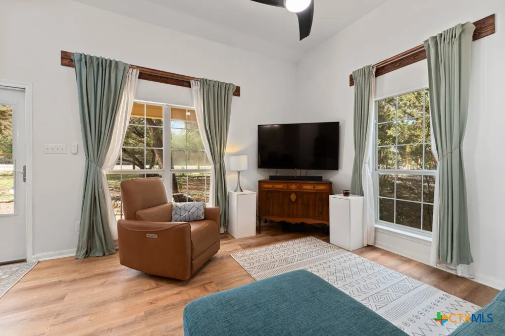 360 Morgan Court Fischer, TX 78623