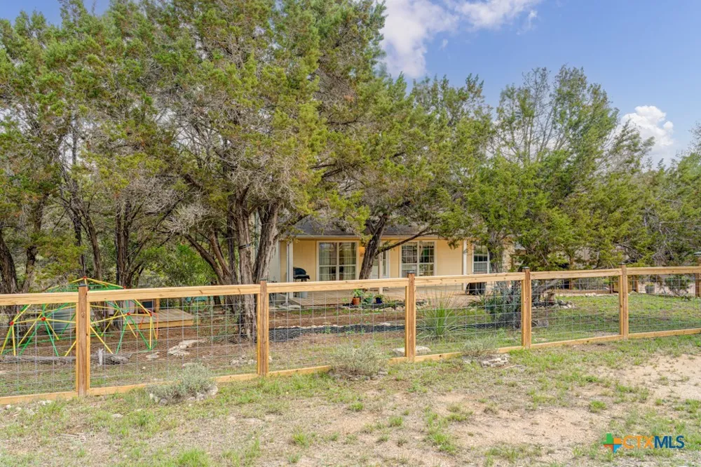 360 Morgan Court Fischer, TX 78623