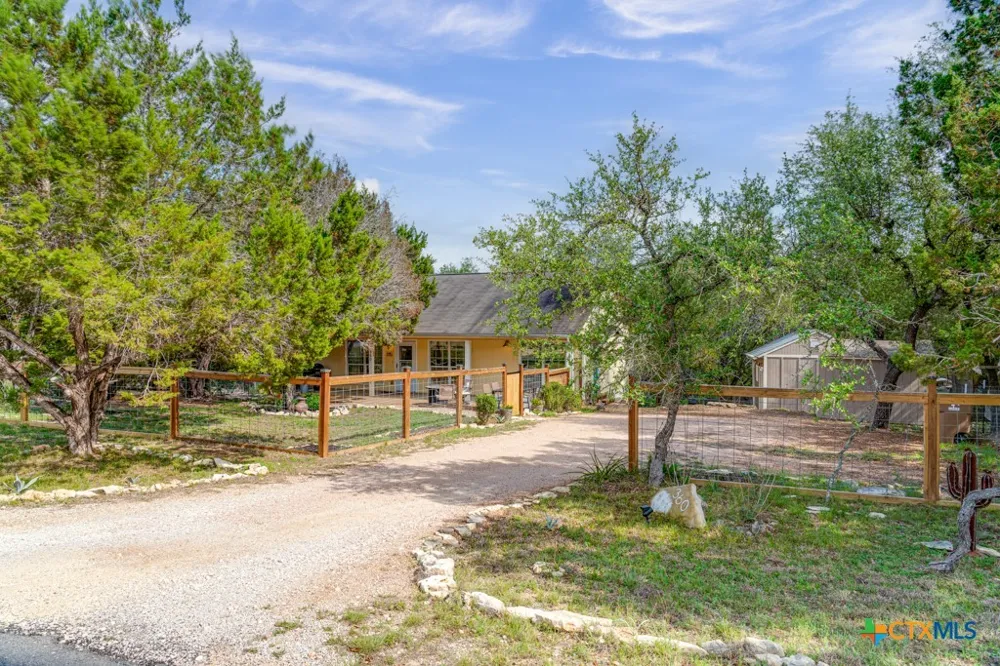 360 Morgan Court Fischer, TX 78623