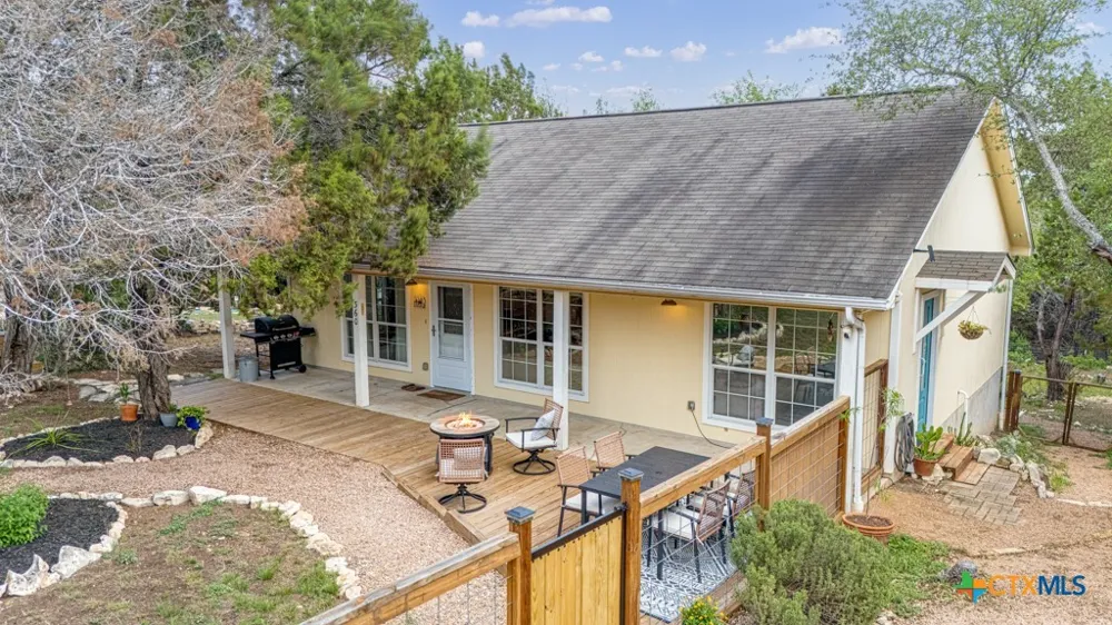 360 Morgan Court Fischer, TX 78623
