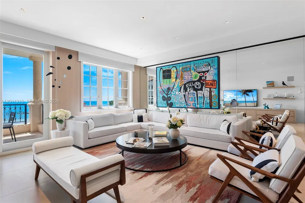 19242 Fisher Island Dr #19242 Miami Beach, FL 33109