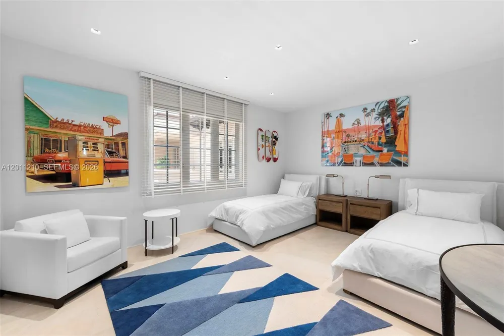 19242 Fisher Island Dr #19242 Miami Beach, FL 33109