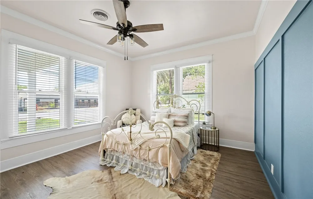 514 W 4th Street Sinton, TX 78387
