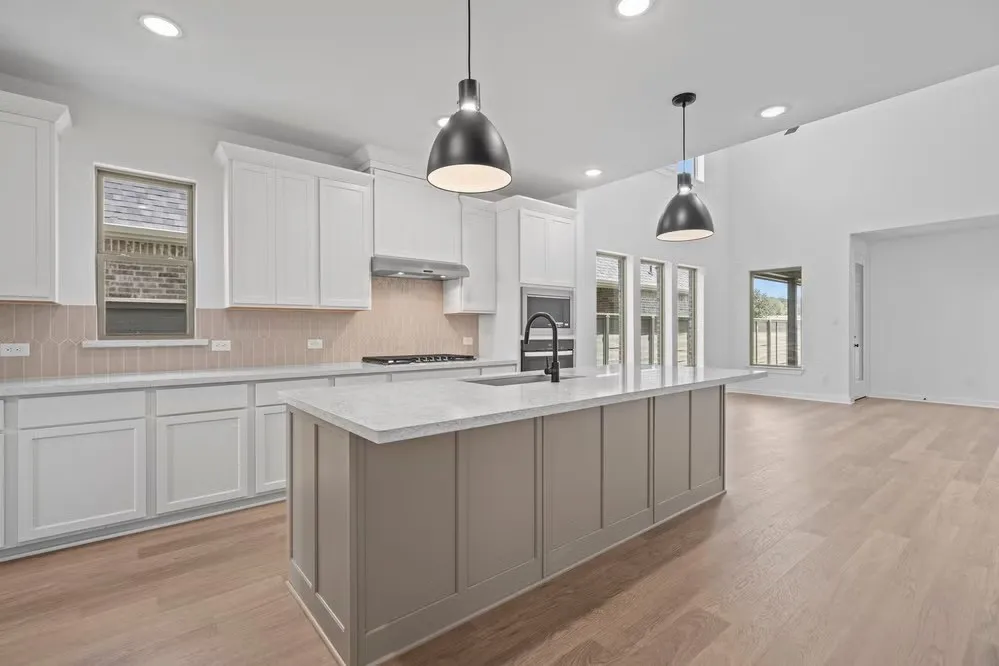 2428 Trailrunner Drive Celina, TX 75009