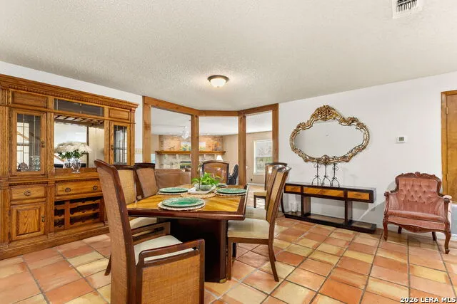 350 Ullrich Marion, TX 78124