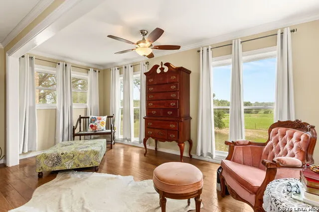 350 Ullrich Marion, TX 78124