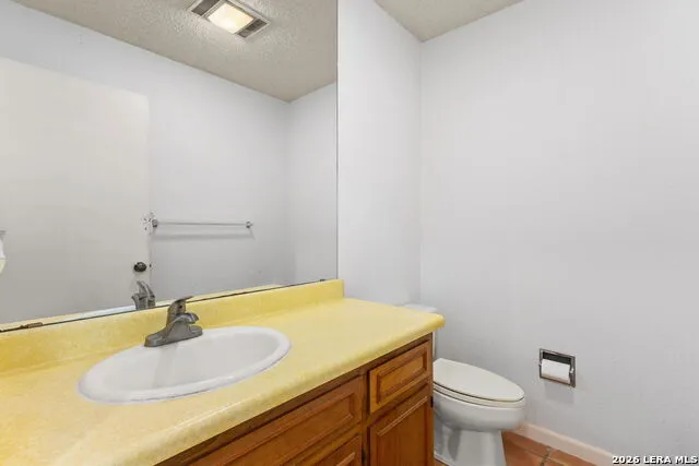 350 Ullrich Marion, TX 78124