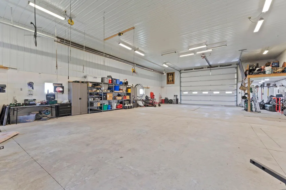 15585 County 9 Boulevard Goodhue, MN 55027