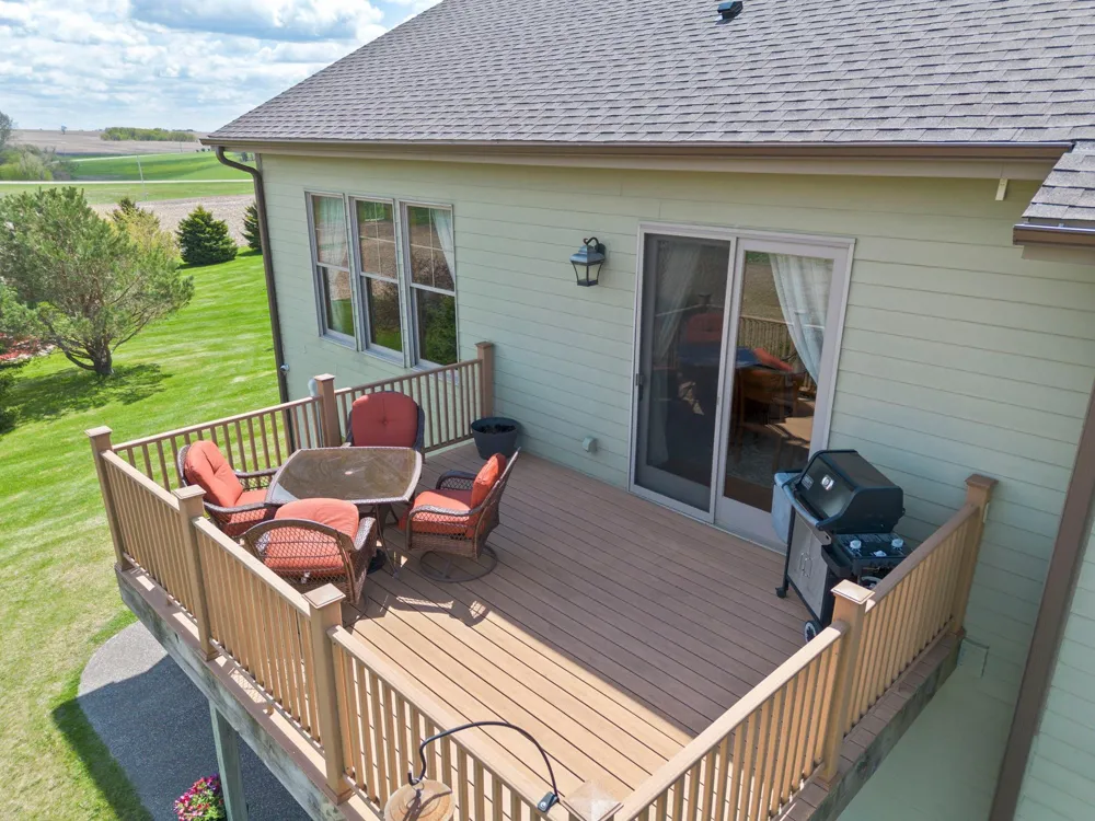 15585 County 9 Boulevard Goodhue, MN 55027