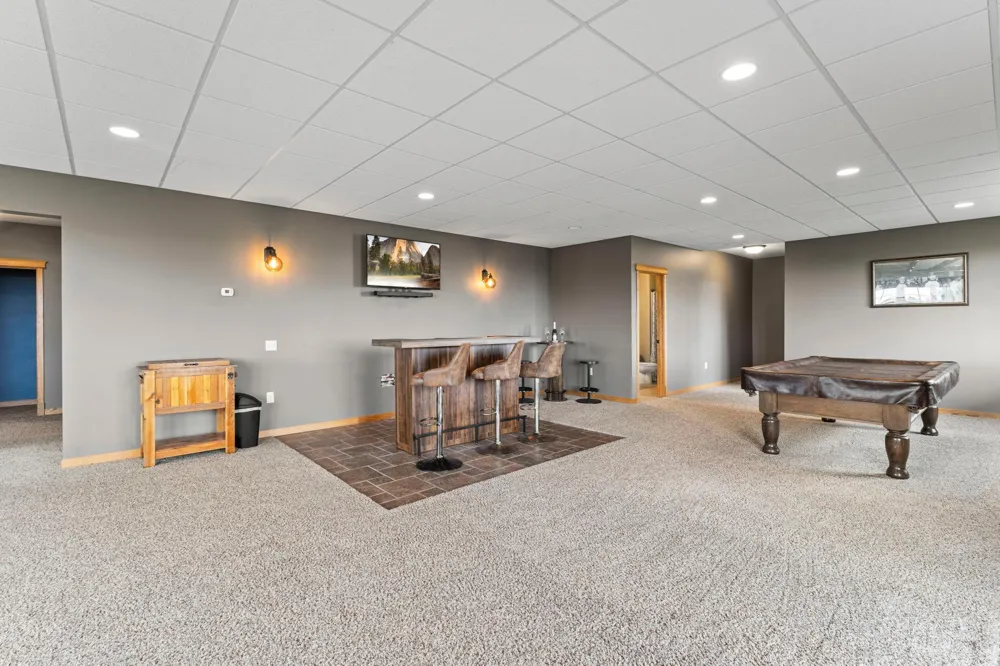 15585 County 9 Boulevard Goodhue, MN 55027