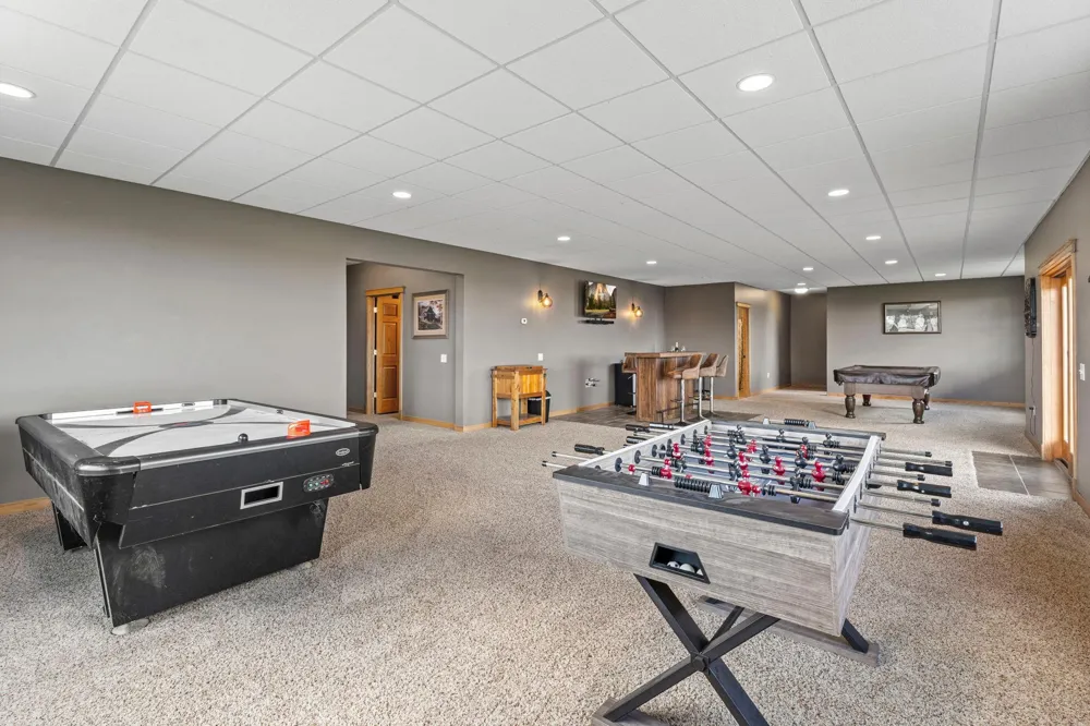 15585 County 9 Boulevard Goodhue, MN 55027