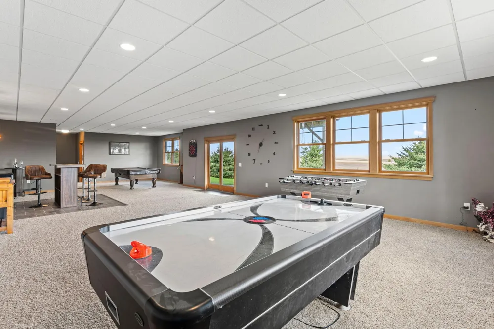 15585 County 9 Boulevard Goodhue, MN 55027