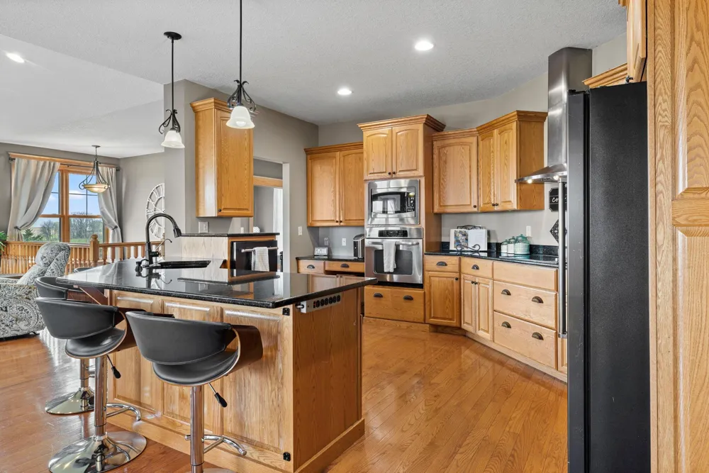 15585 County 9 Boulevard Goodhue, MN 55027