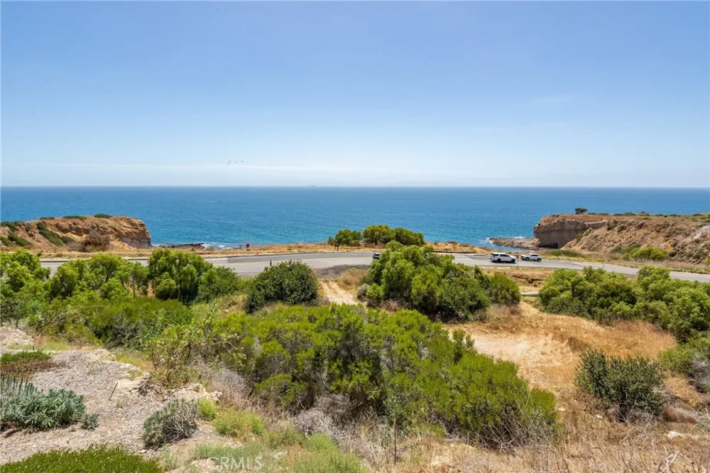 1 Peppertree Drive Rancho Palos Verdes, CA 90275