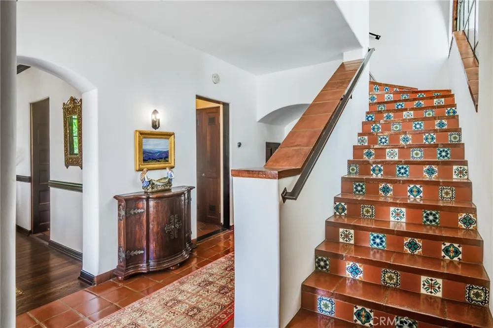 1 Peppertree Drive Rancho Palos Verdes, CA 90275