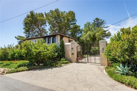 1 Peppertree Drive