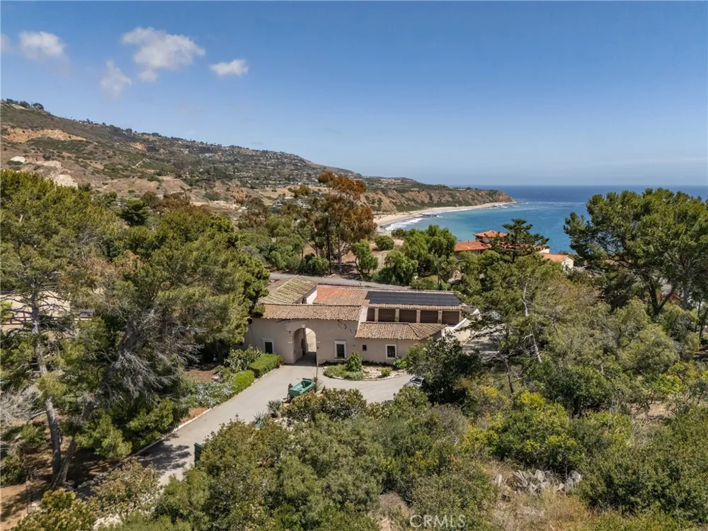 1 Peppertree Drive Rancho Palos Verdes, CA 90275