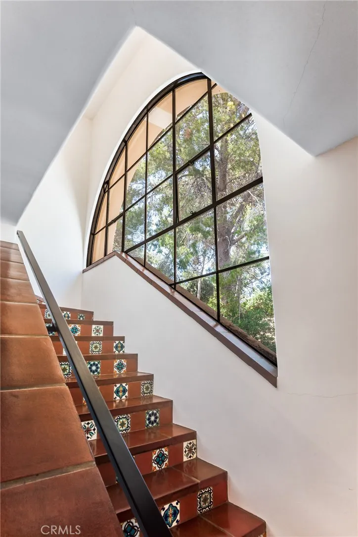 1 Peppertree Drive Rancho Palos Verdes, CA 90275