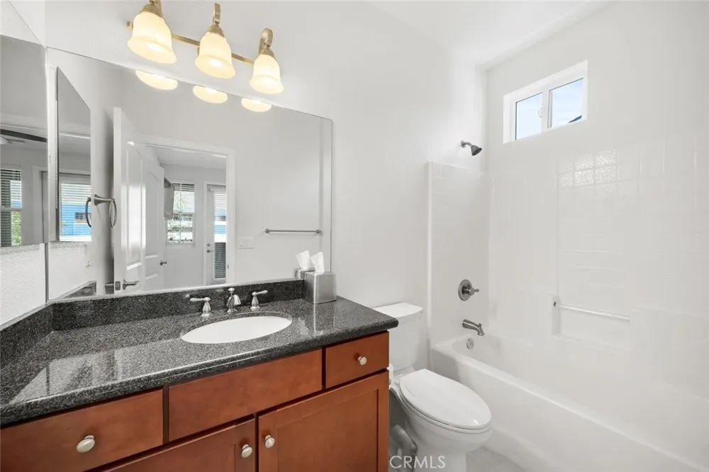 3591 Sacramento Drive #216 San Luis Obispo, CA 93401