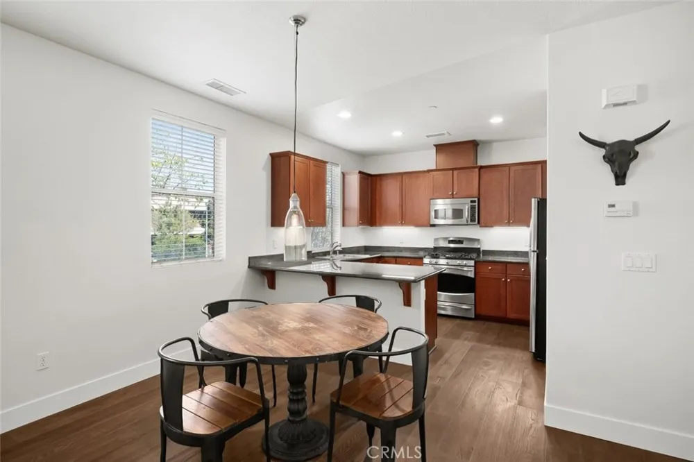 3591 Sacramento Drive #216 San Luis Obispo, CA 93401