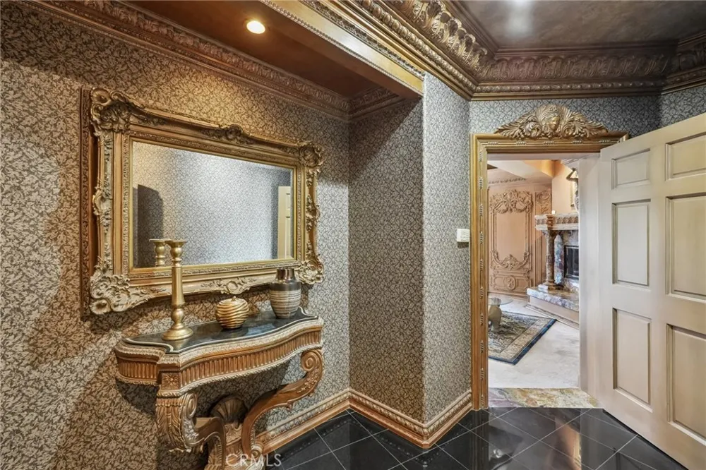 16060 Esquilime Chino Hills, CA 91709