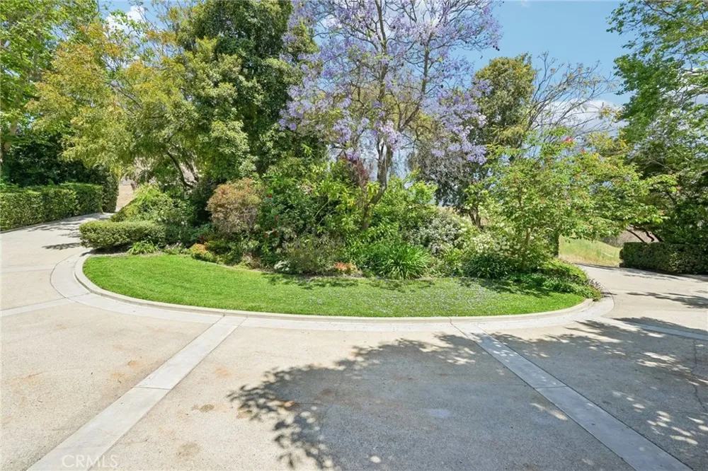 16060 Esquilime Chino Hills, CA 91709