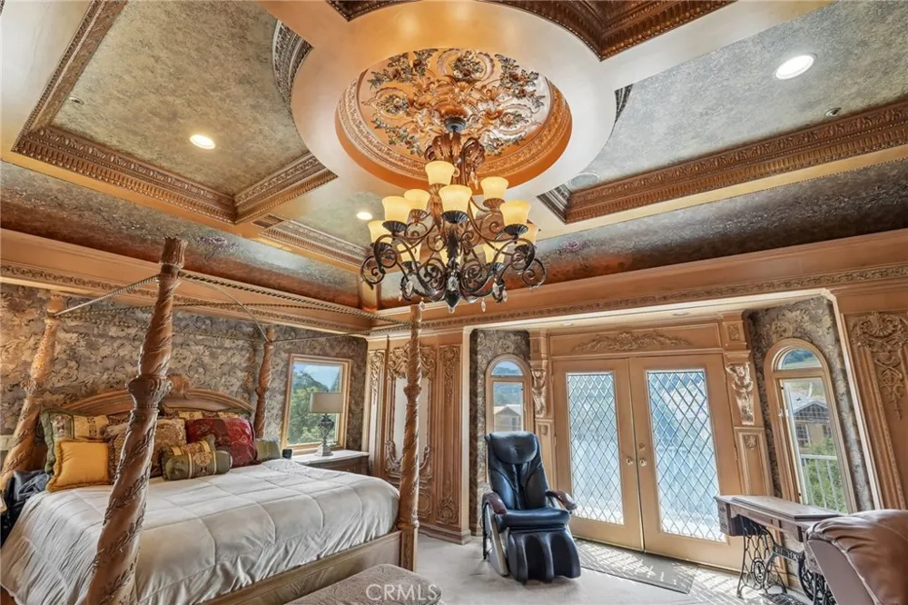 16060 Esquilime Chino Hills, CA 91709