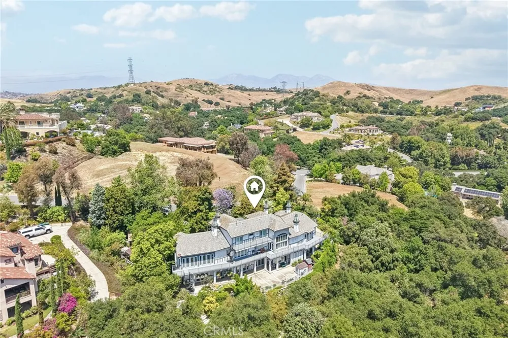 16060 Esquilime Chino Hills, CA 91709