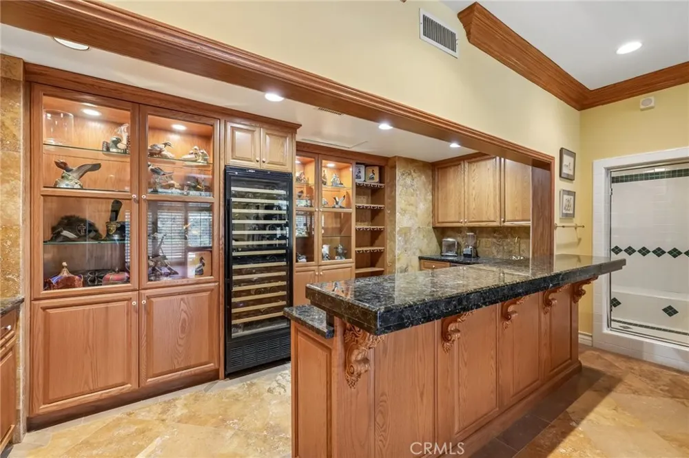 16060 Esquilime Chino Hills, CA 91709