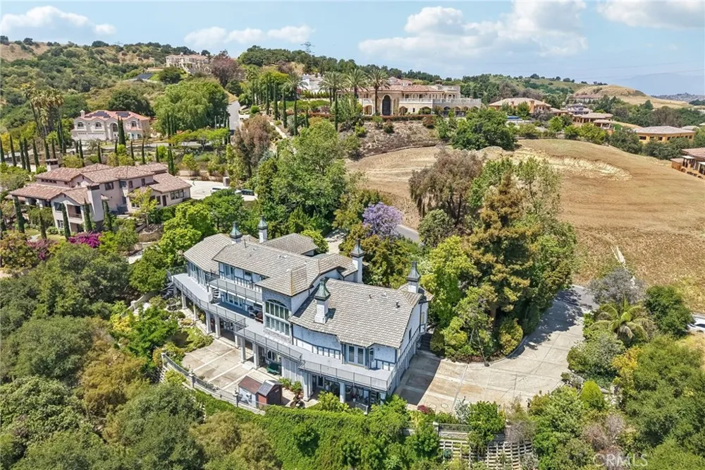 16060 Esquilime Chino Hills, CA 91709