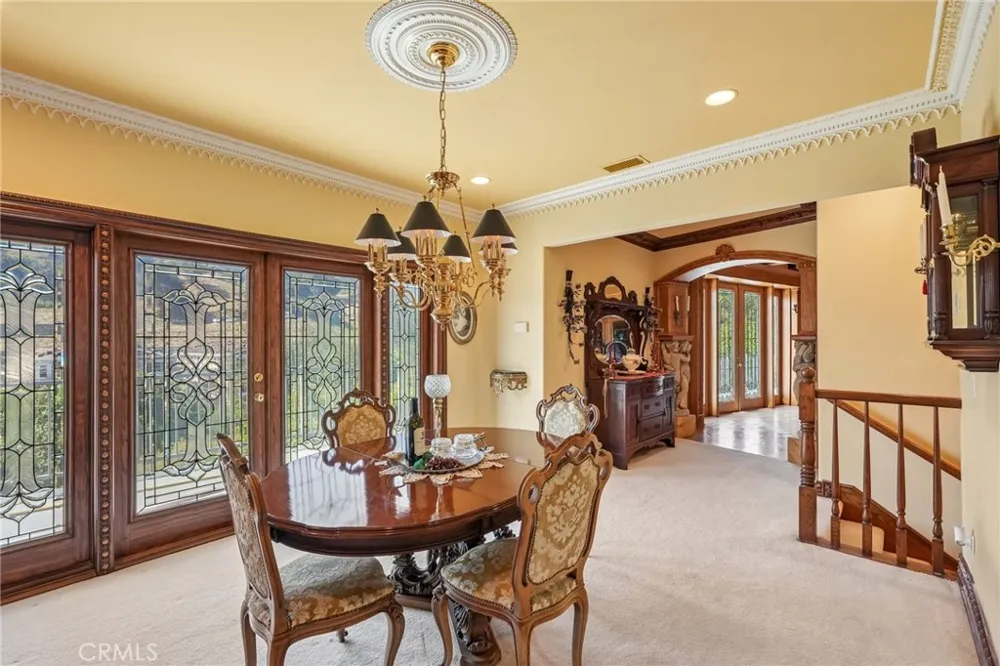 16060 Esquilime Chino Hills, CA 91709