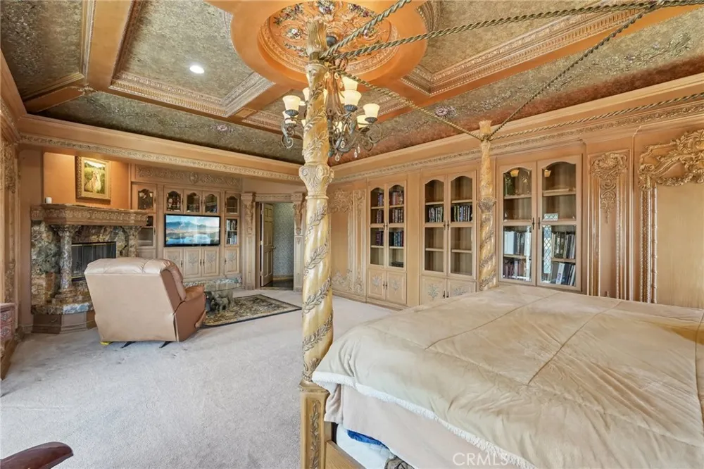 16060 Esquilime Chino Hills, CA 91709