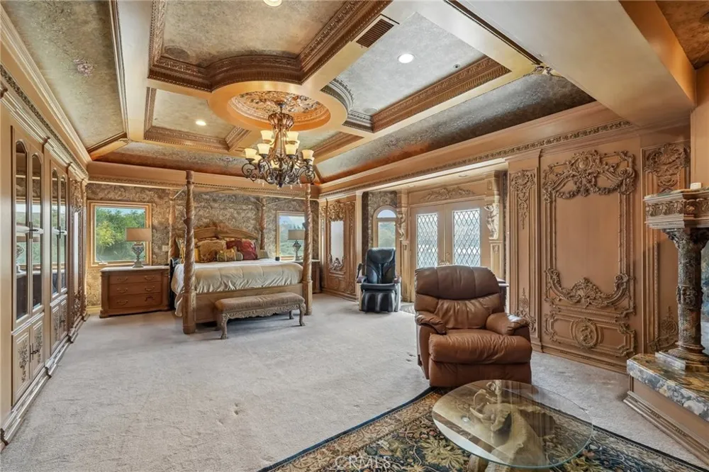 16060 Esquilime Chino Hills, CA 91709