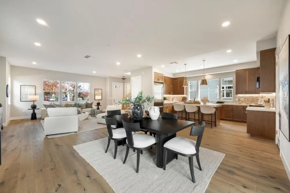 4909 Vivi Place San Jose, CA 95124