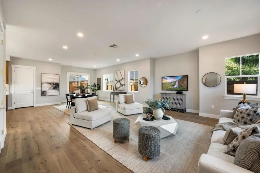 4909 Vivi Place San Jose, CA 95124