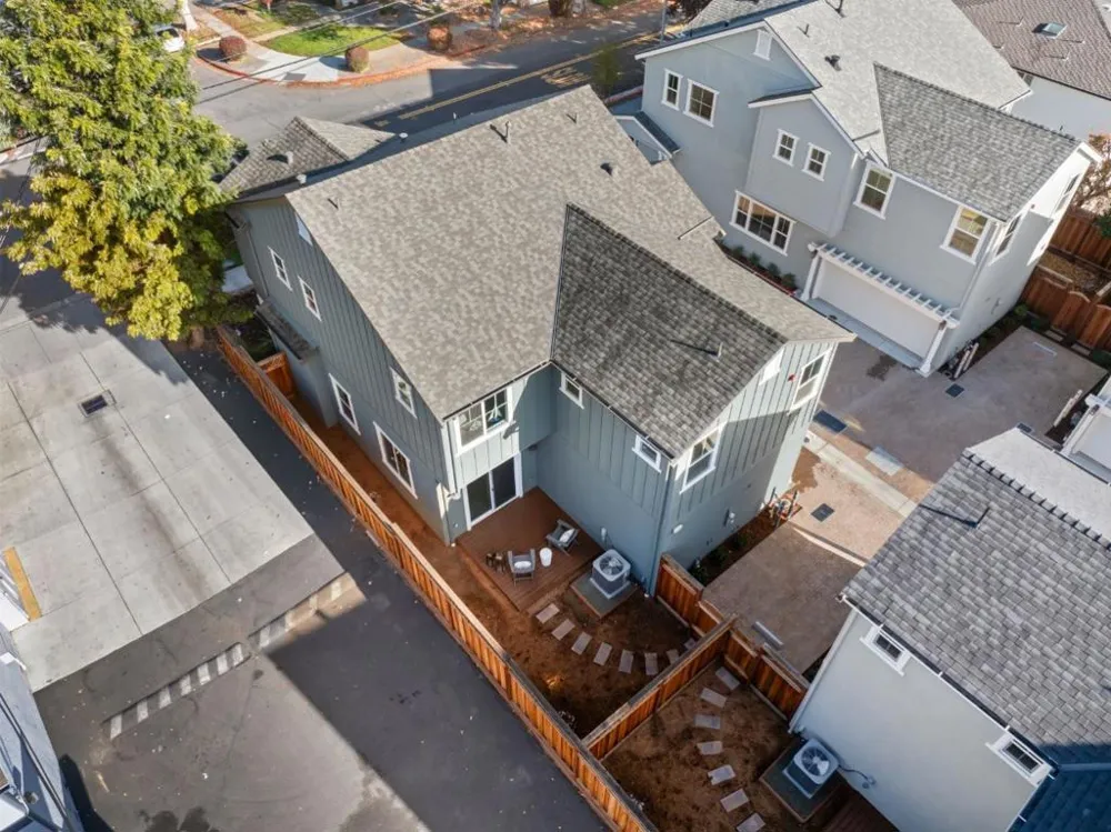 4909 Vivi Place San Jose, CA 95124