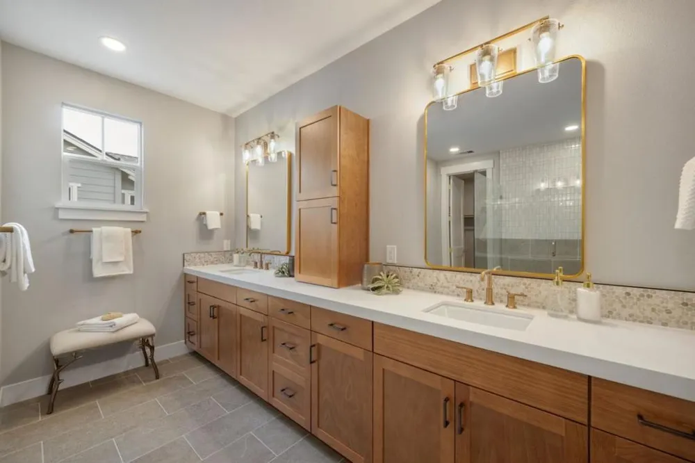 4909 Vivi Place San Jose, CA 95124