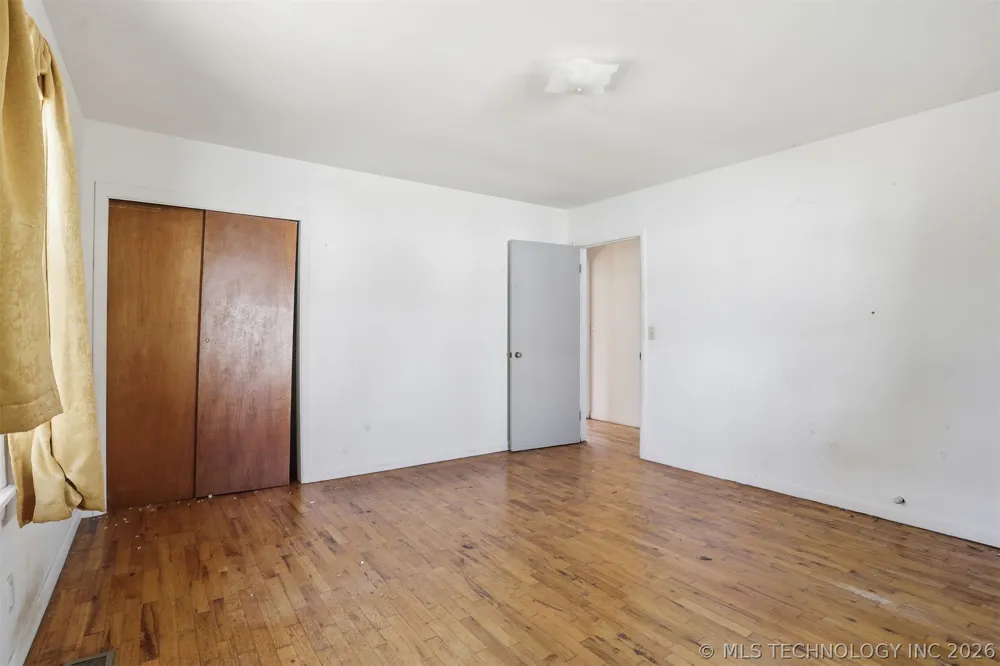 103 W 20th Street Tishomingo, OK 73460