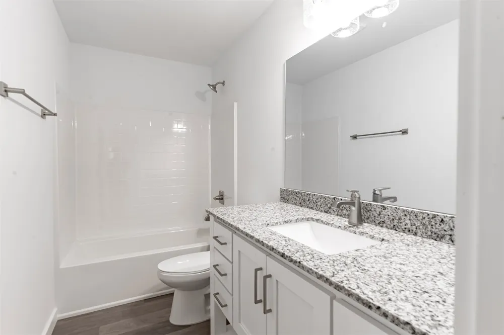 2502 W Center Street Collinsville, OK 74021