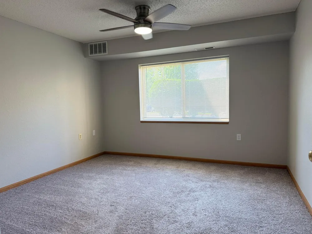 1321 Lake Drive W #111 Chanhassen, MN 55317