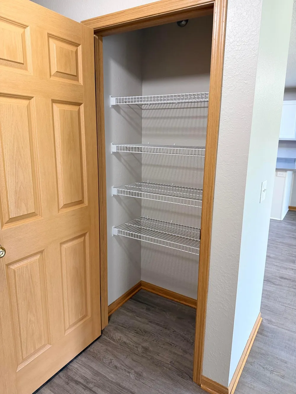 1321 Lake Drive W #111 Chanhassen, MN 55317