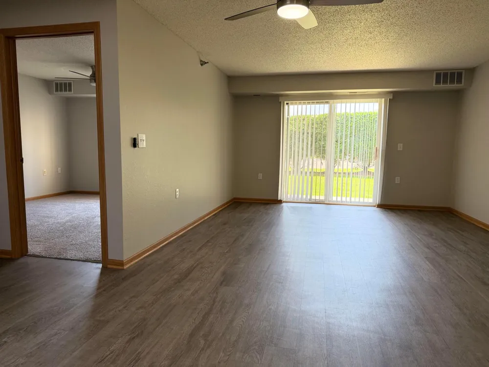 1321 Lake Drive W #111 Chanhassen, MN 55317