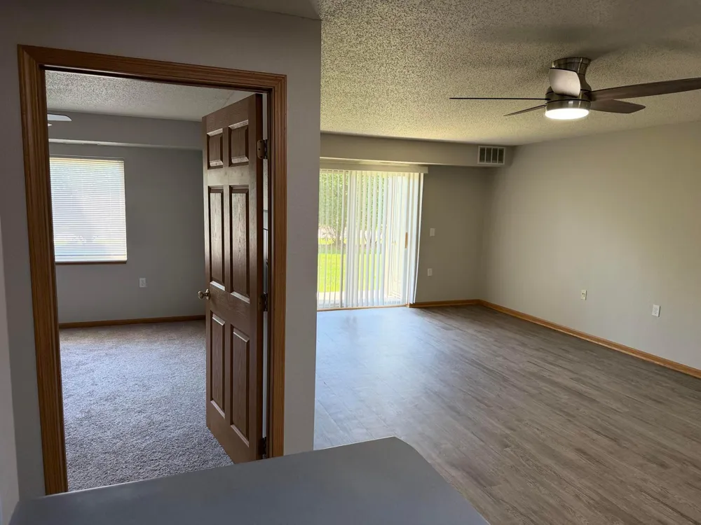 1321 Lake Drive W #111 Chanhassen, MN 55317