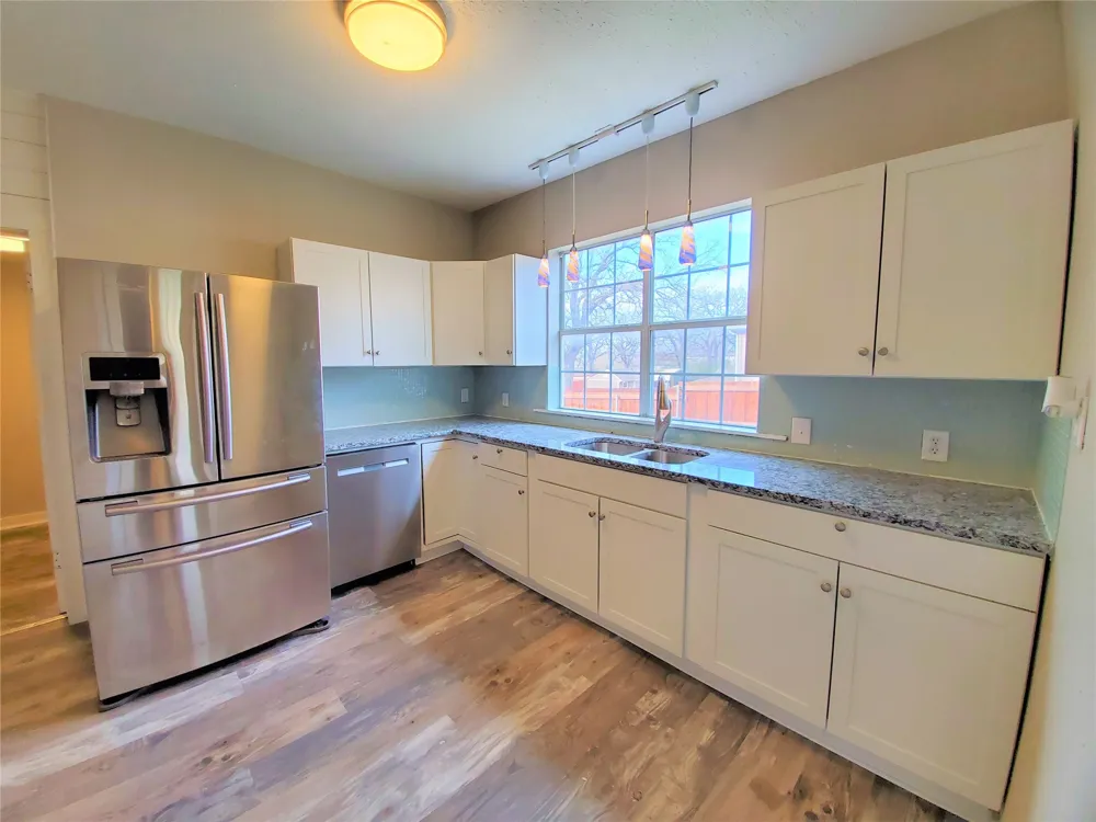 2223 Locust Street Denton, TX 76209