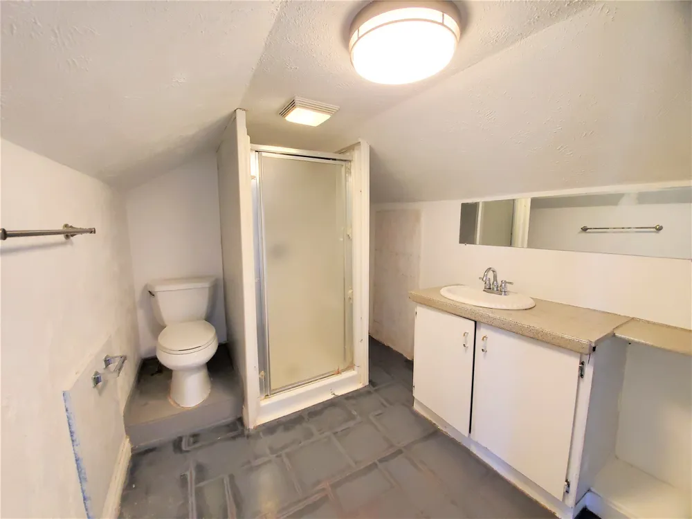 2223 Locust Street Denton, TX 76209
