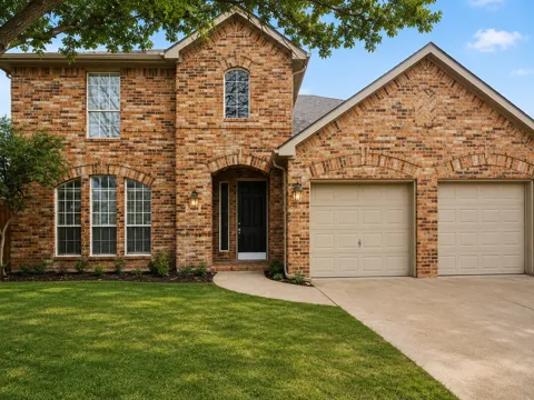 7414 Larchwood Circle