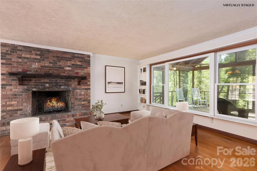 138 Stillwagon Lane Cedar Mountain, NC 28718